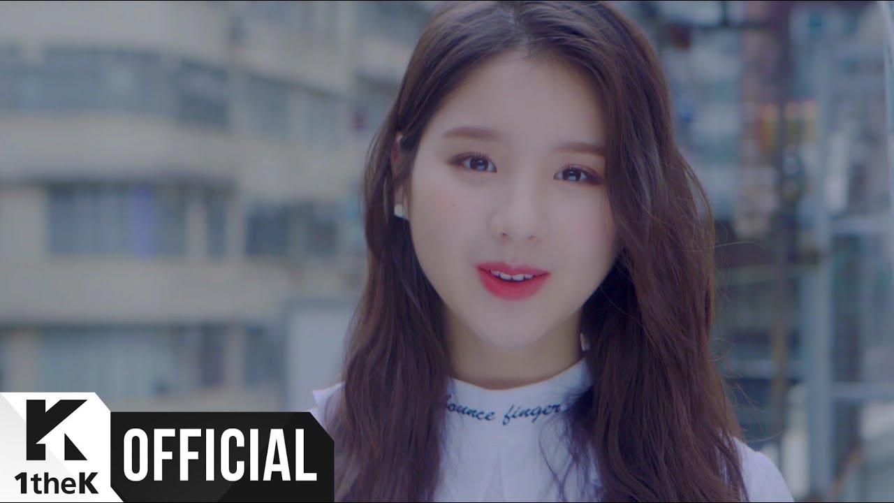 [MV] LOONA 1/3(이달의 소녀 1/3) _ Love & Live(지금‚ 좋아해)