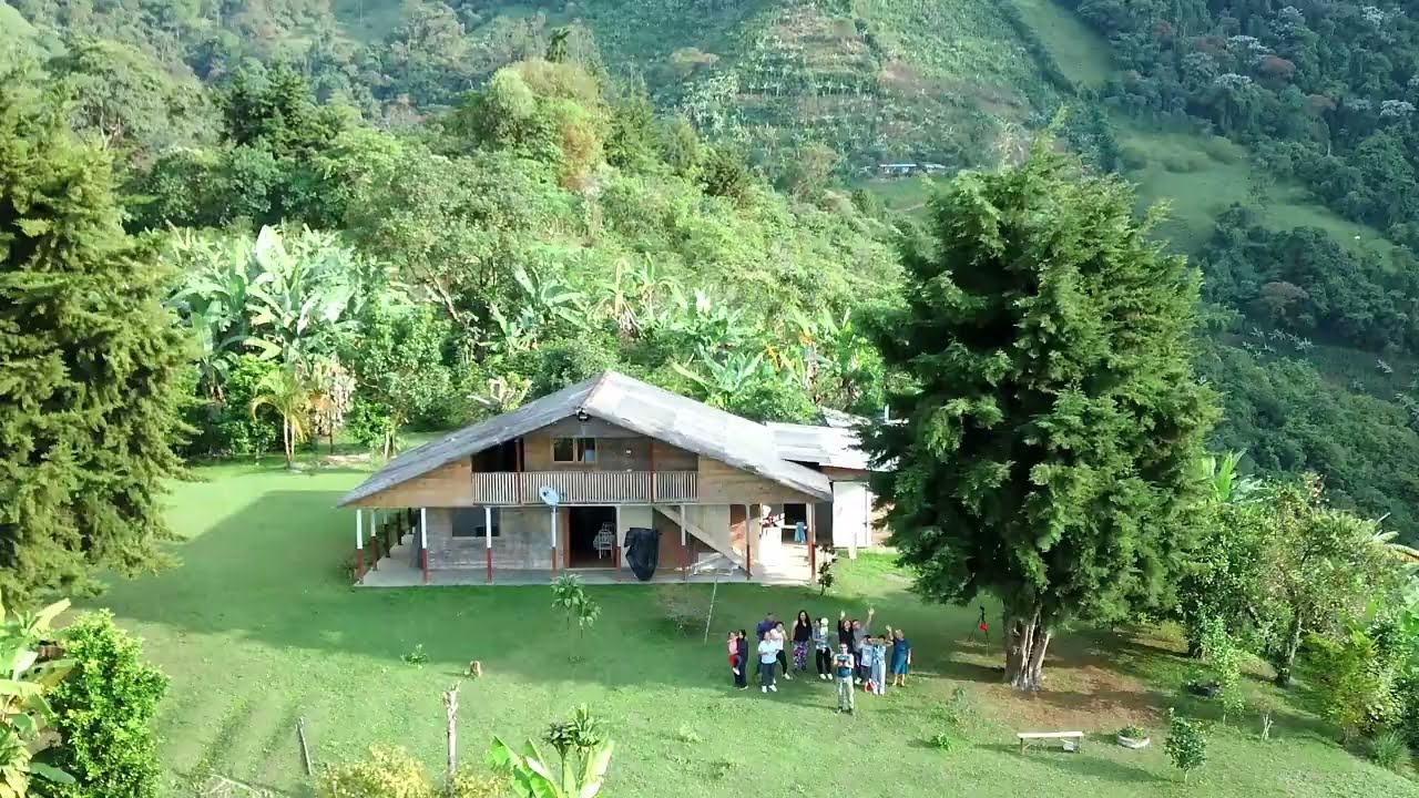 Descubre la magia de LA FRIA  Pradera Valle