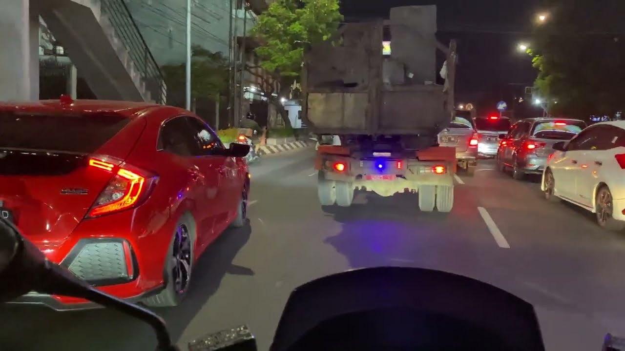 Kota Semarang Malam Hari Ini