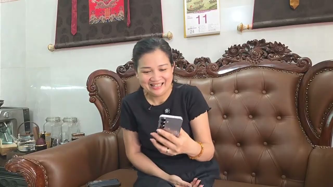 Đoàn Văn Báu is live!