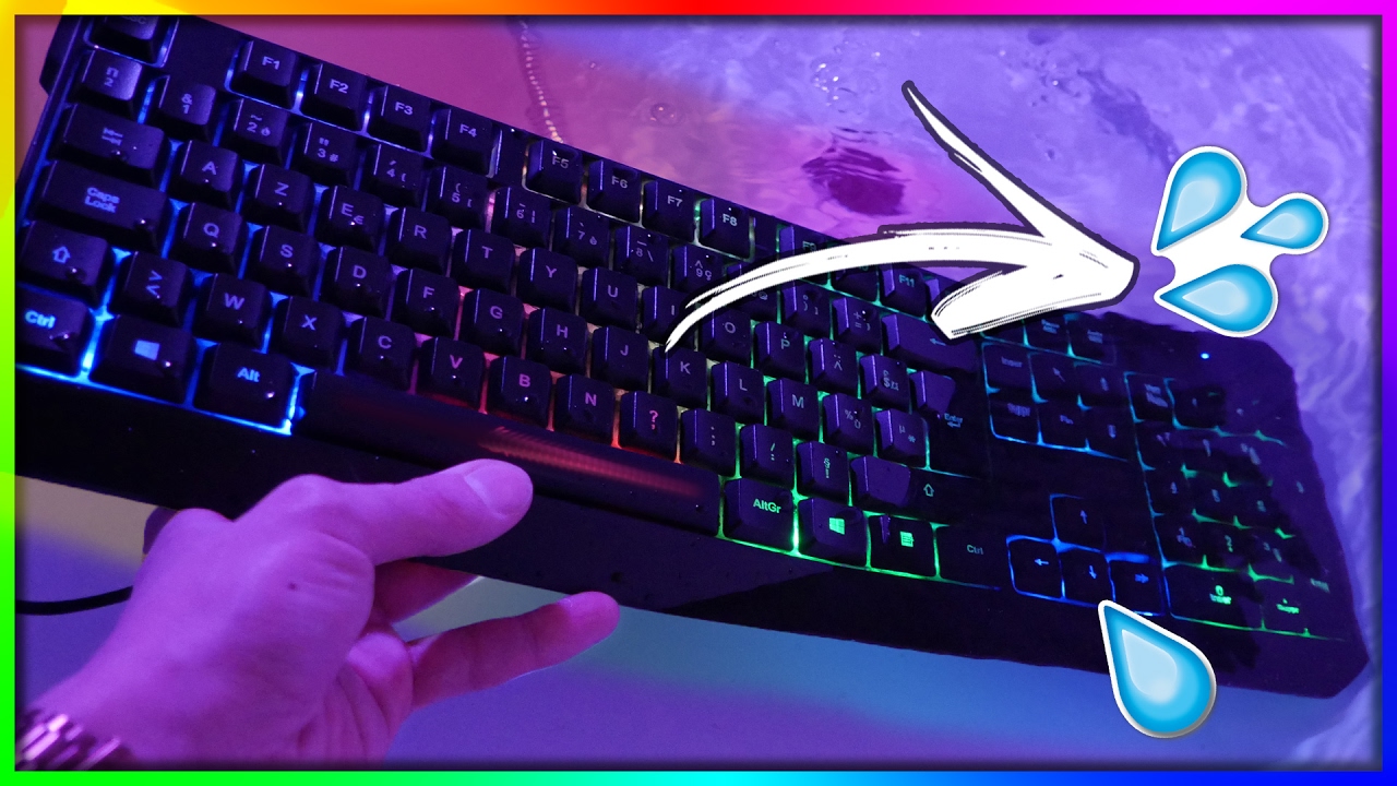 WTF, UN CLAVIER MULTICOLORE À 30€ QUI VA SOUS L'EAU !