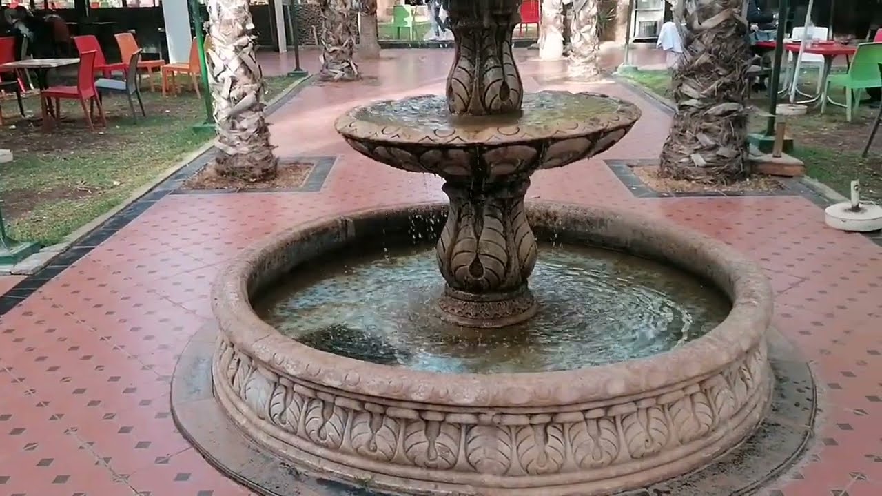 جولة جديدة في مدينة فاس في مقهى الجنة Une nouvelle visite de la ville de Fès au Paradise Café
