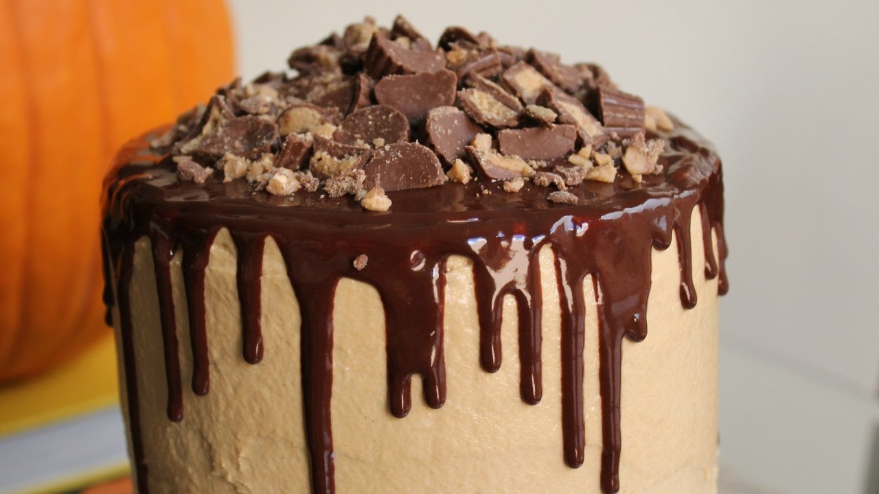 Pastel de Chocolate de 4 Pisos | RebeO