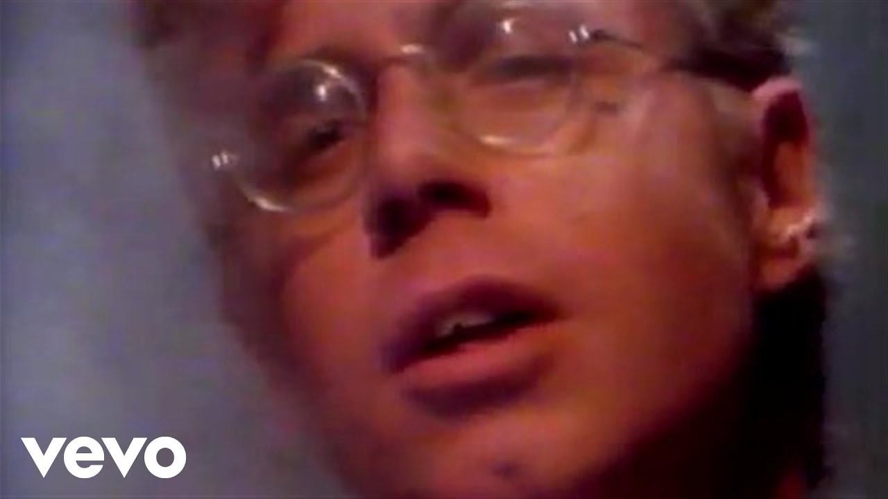 Bruce Cockburn - Lovers In A Dangerous Time