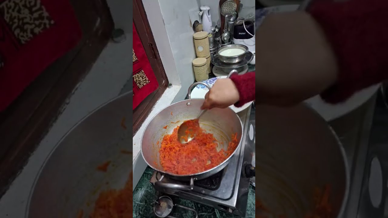 Naina is live - Sunday Special Gajrela (Gajar Pak) Gajar Ka Gajrela Recipe | Easy Homemade Gajrela 