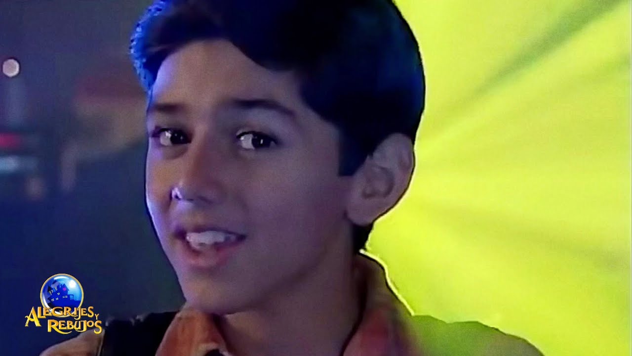 Alegrijes Y Rebujos - ﻿T&uacute; Decides &middot; Video Musical Official 