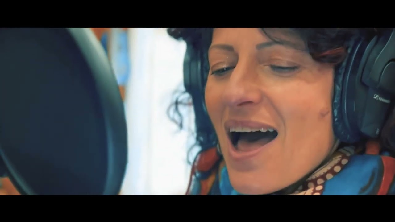 LA VITA CHE VA - Lady Barbara (Videoclip)