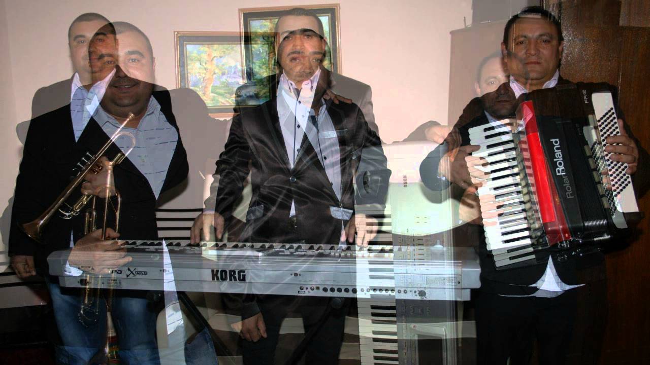 FORMAŢIA TREI STELE BERZUNŢI BACĂU. HORĂ MOLDOVENEASCĂ