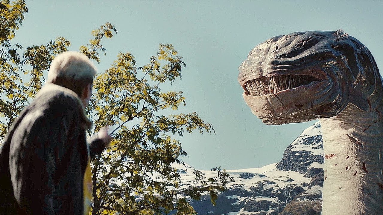 WEAK Teen Gets Thor&rsquo;s POWER and BECOMES the Only One Who Can Stop the GIANTS
