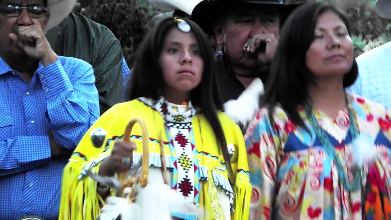 Apache Ceremony - Dressing