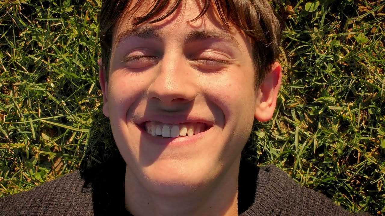 Miami & the Groovers - Love and Pain (Official Video)