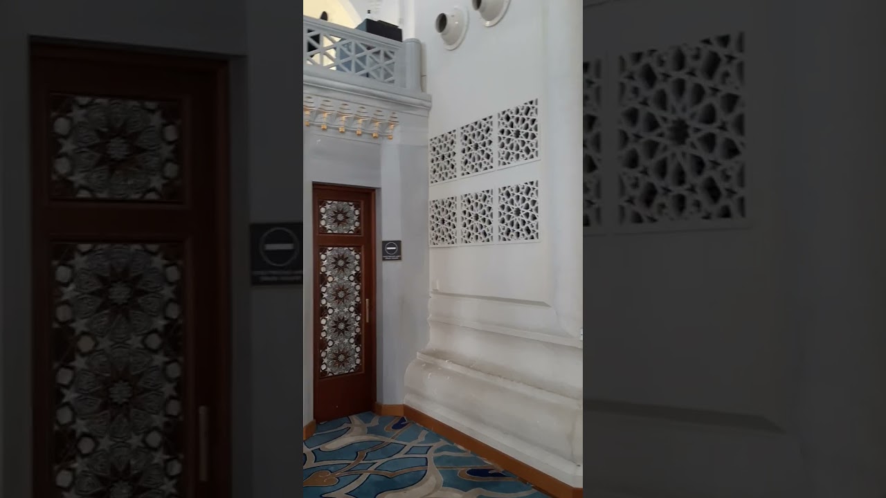 &Ccedil;amlıca Camii M&uuml;ezzini H&uuml;seyin Akbulut hocam &ouml;ğle ezanı 11 Eyl&uuml;l 2022 Pazar