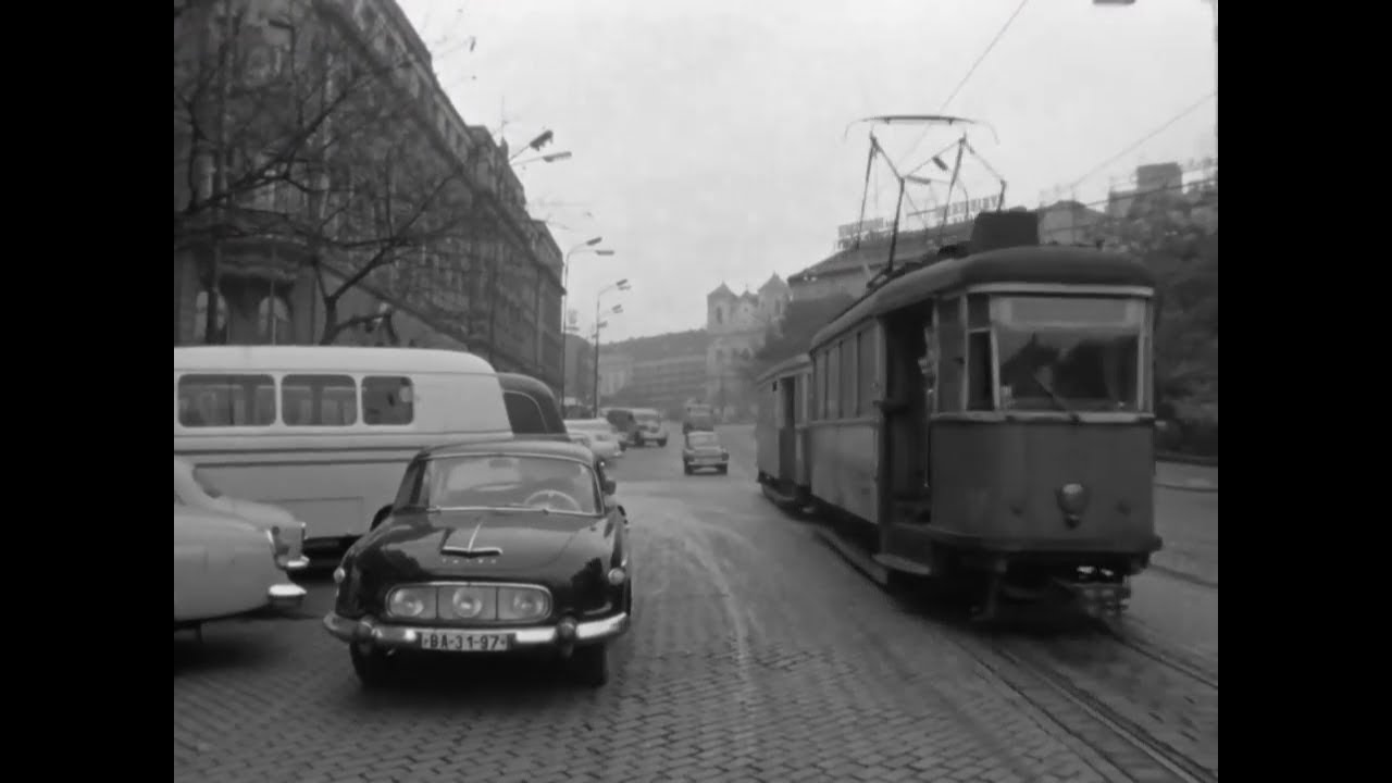 Bratislava - Nová pravidla v dopravě (1965)