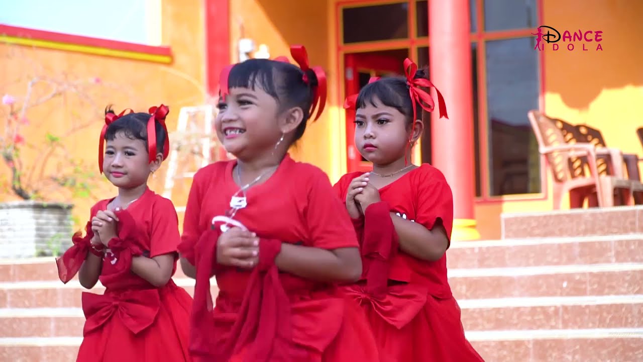 DANCE IMLEK GONG XI GONG XI - OBIC DANCE IDOLA