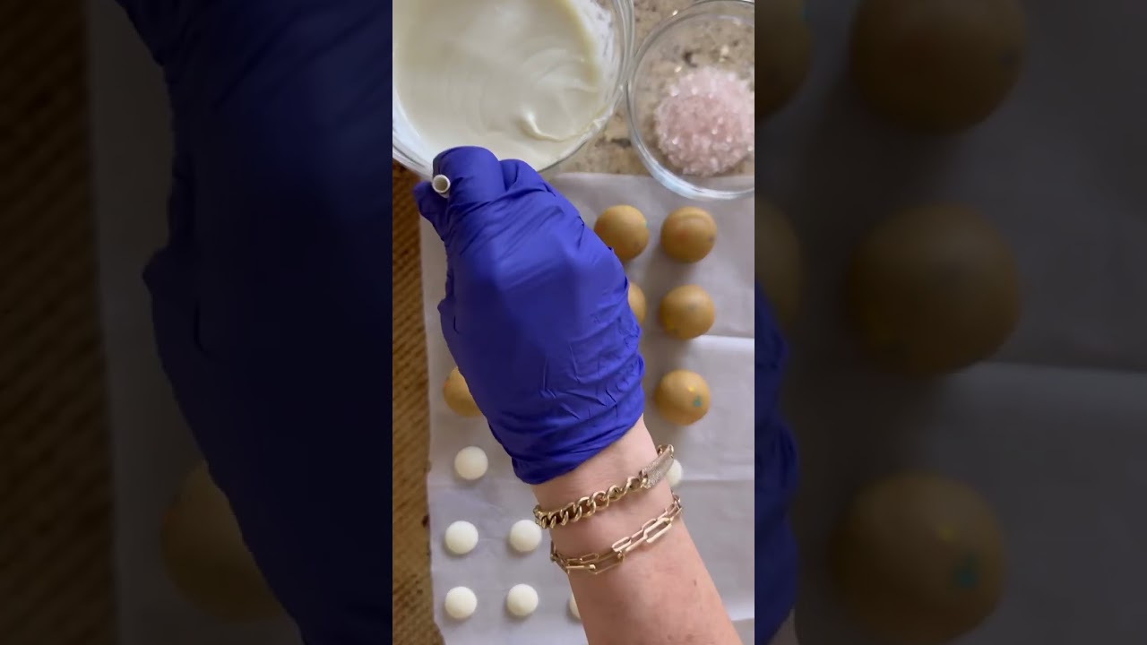 Elegant White & Gold Cake Pops - Start to Finish!
