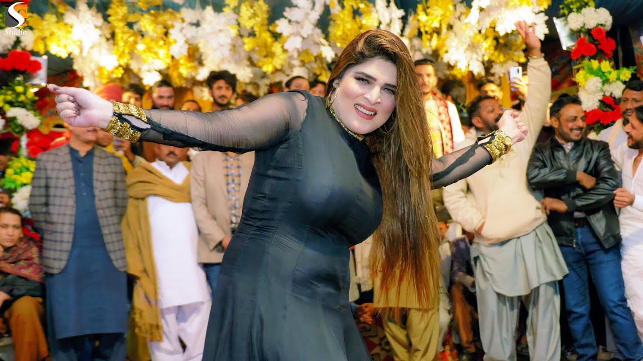 Boota Ishqe Da La De  , Chahat Baloch Dance Performance 2022