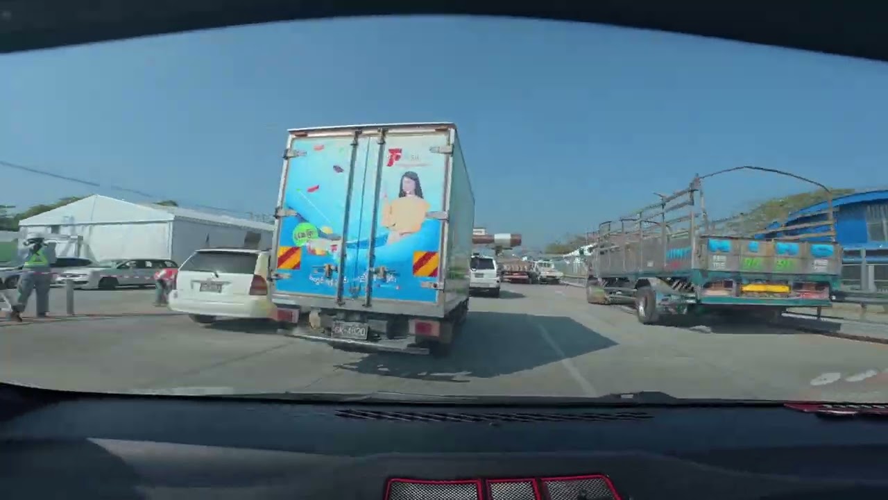 HyperLapse: Cross over DALA Bridge.
