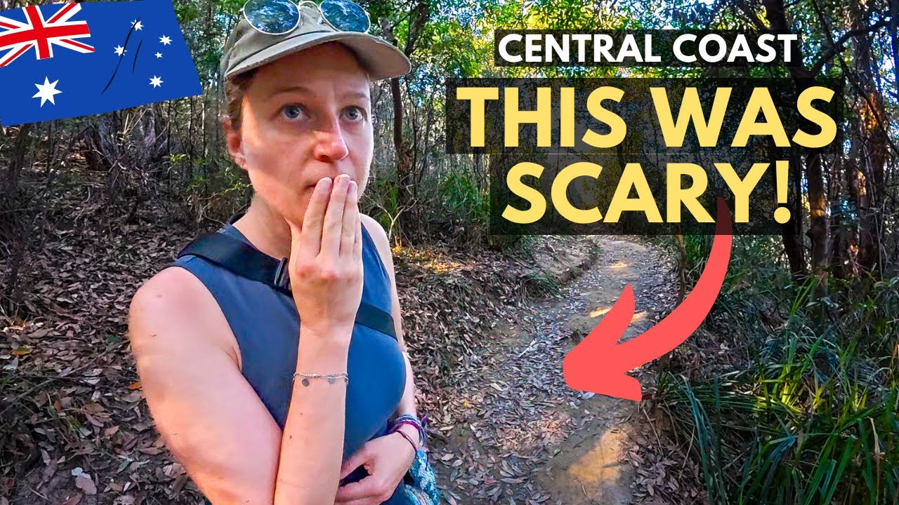 Our FIRST SNAKE Encounter In Australia! Walking Beautiful Bouddi Coastal Walk, Central Coast 🇦🇺