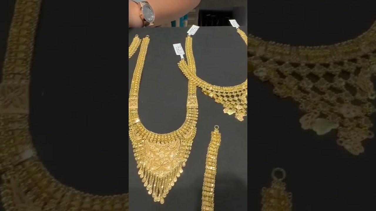 U shaped Ranihara #necklace #gold #jewellery