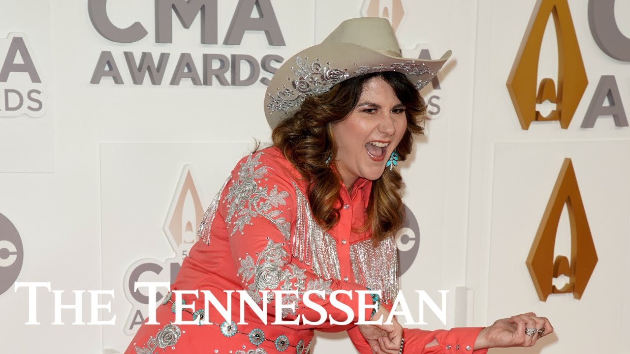 CMA Awards 2022 Red Carpet: Jenee Fleenor talks fiddle-playing, Blue Grass revival in country music