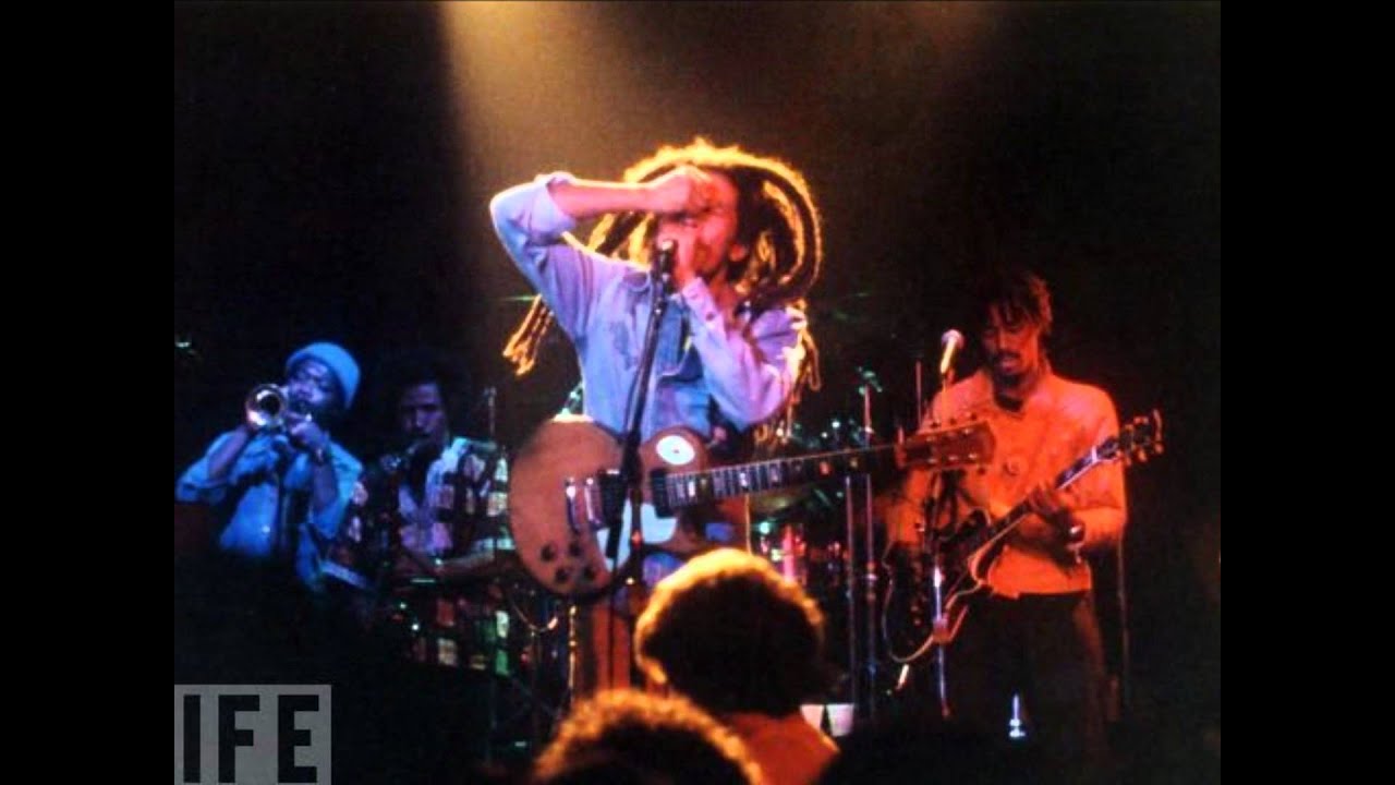 Bob Marley and the Wailers -  Santa Cruz, CA 1979 12 02 Complete Early Show A+