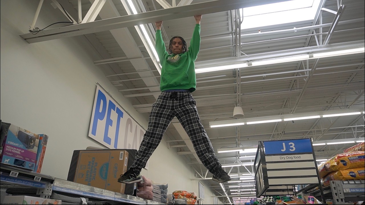 Hanging Myself In Walmart Prank!