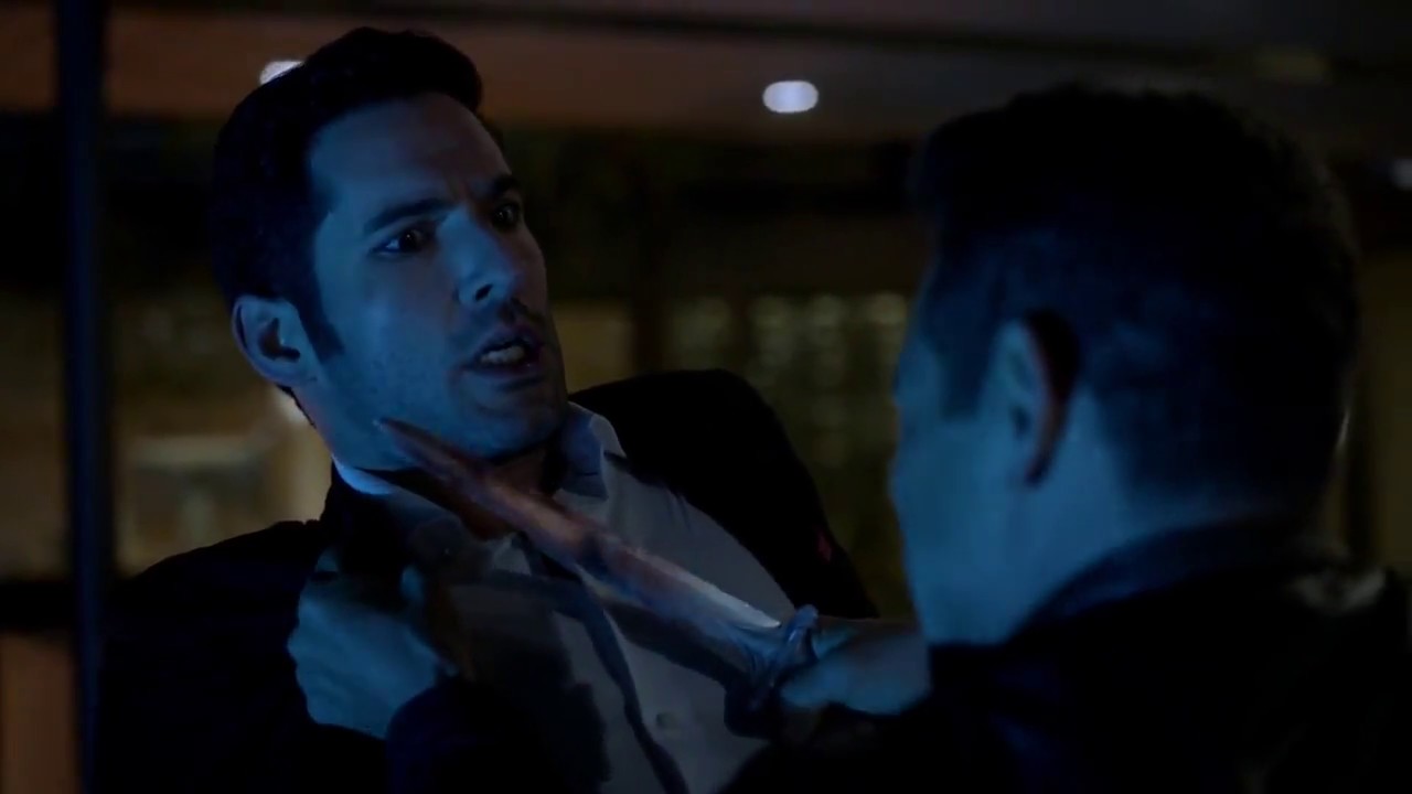 Lucifer 2x08 - Lucifer and Dan Fight