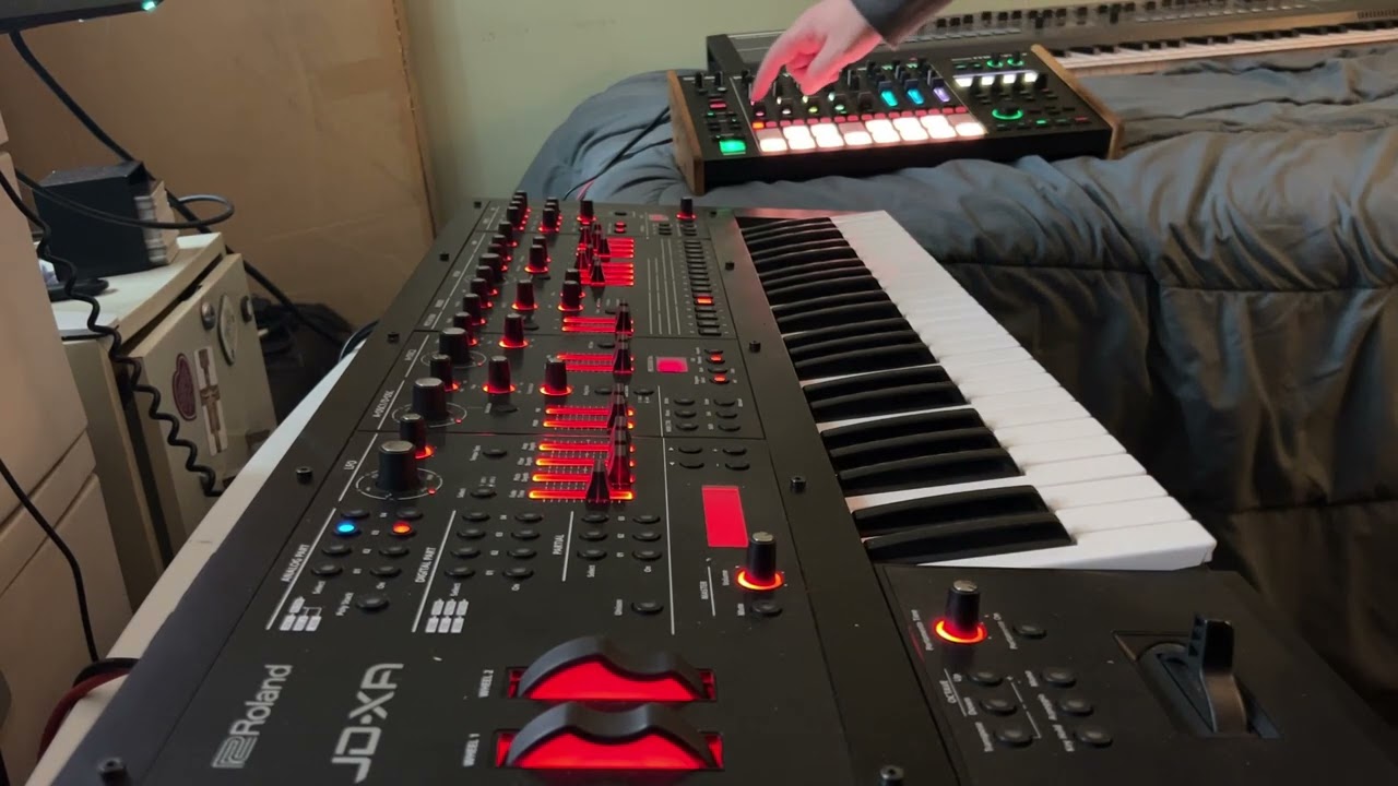 Roland JD-Xa & MC-707, EBM/Industrial/Darkwave