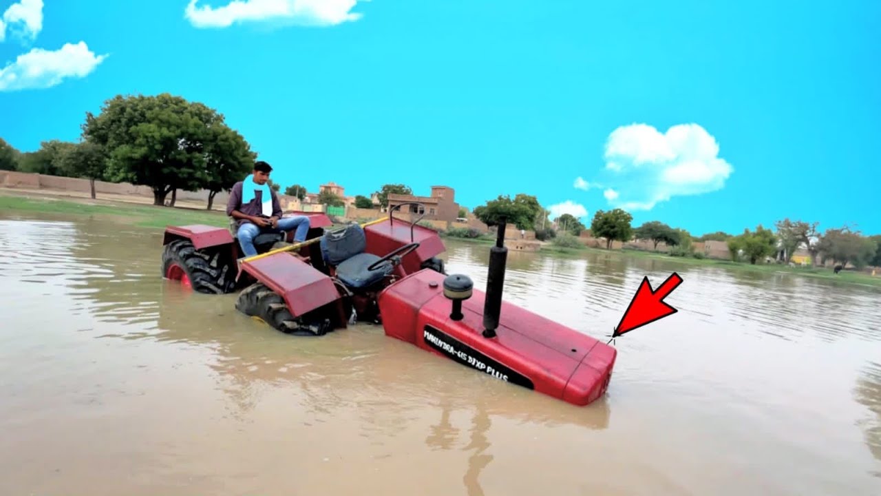 Mahindra 615 Tractor drowned in the deep water of the pond | pulled the tractor out of the pond