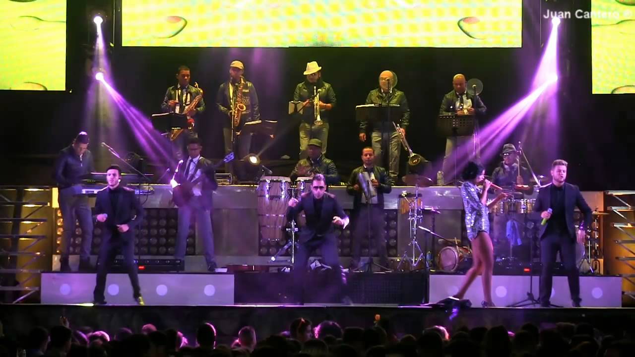 El Combo Dominicano 2015-Por ti una cualquiera-Davinia-Vizoño, Abegondo A Coruña®Juan Cantero