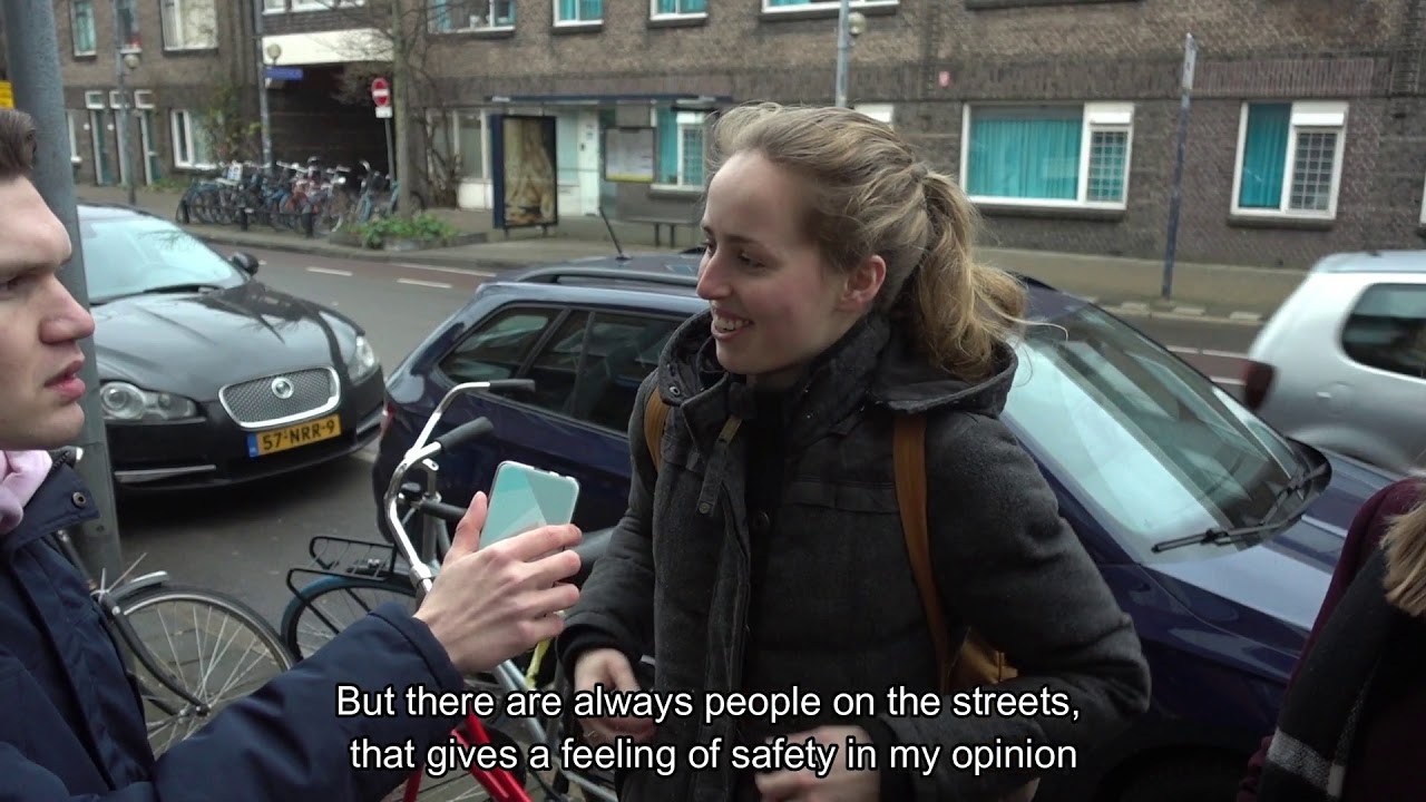 Kanaalstraat Damstraat: a documentary on public space and consumption