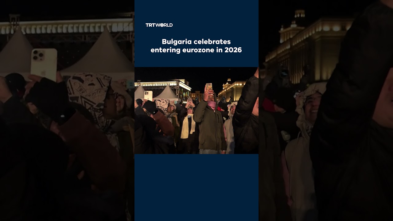 Bulgaria celebrates entering eurozone in 2026