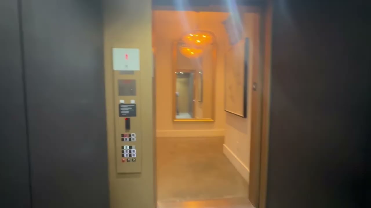 Schindler 3100 MRL traction elevator at Restoration Hardware Easton Town Center in Columbus, OH ￼
