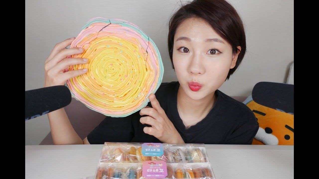 [ASMR] 뚱카롱과 대왕 머랭쿠키 리얼사운드 도전!! 팬메이드 대왕 머랭쿠키 Feat. 다내꼬