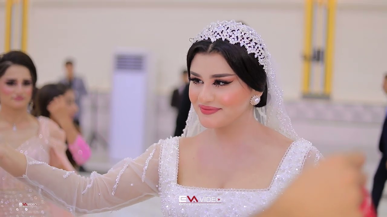 الفنان  احمد شنكالي حفلة زفاف فايز و لمى  في قاعة هانوفر شنكال جزء 5
