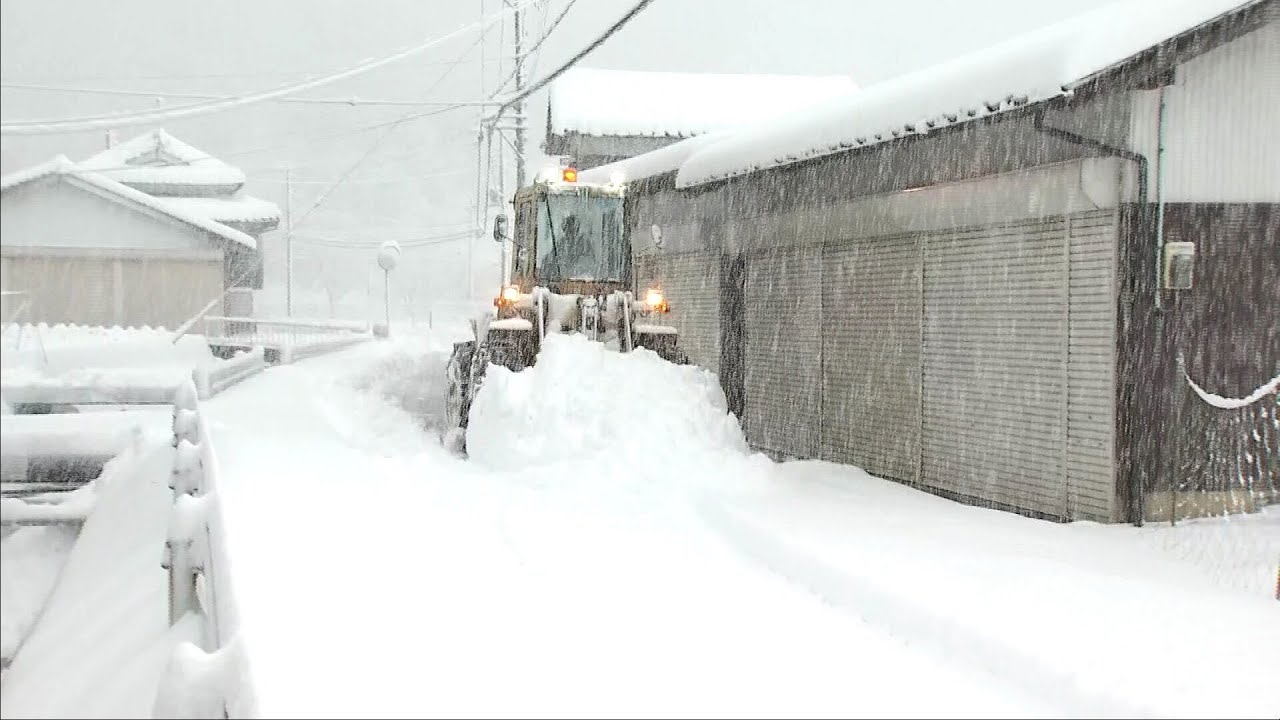 強い冬型の気圧配置　兵庫県では22日夕方にかけて警報級の大雪に警戒