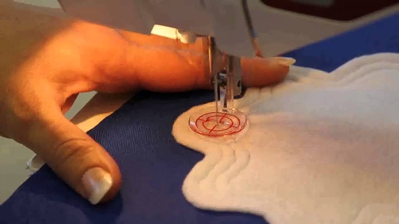 Watch the Echo Quilting Foot in action