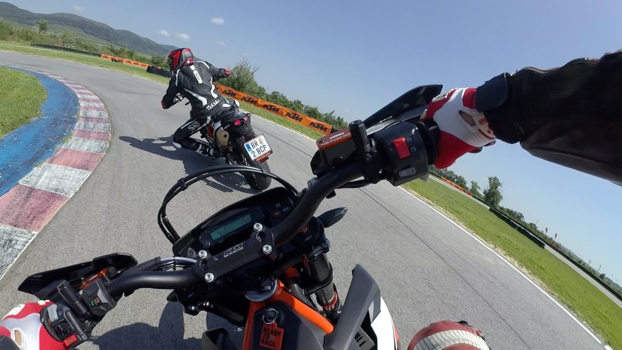 KTM 690 SMC-R 2019 track onboard