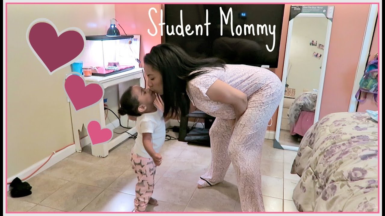 College Mommy Morning Routine - Mother's Day Special Collab!