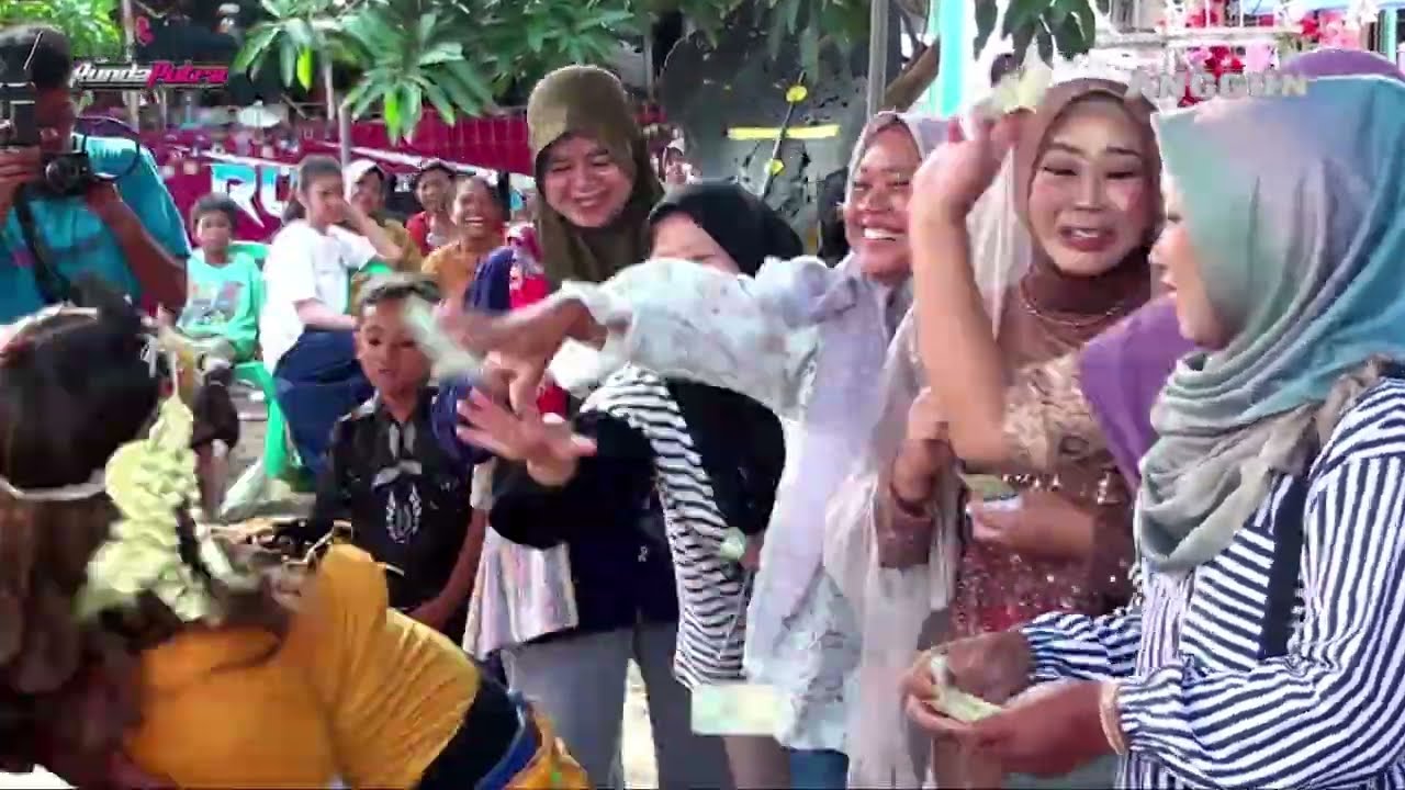 SINTREN LUCU ll MANUK DANGDUT ll RUNDA PUTRA ll KHITANAN.MUHAMMAD QOWAM AYARIZY ( PARIS ).039