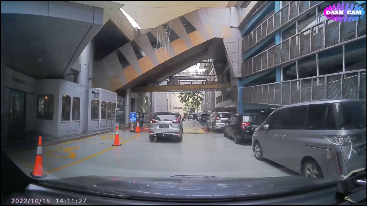Gedung Parkir SUMMARECON MALL KELAPA GADING#parkinglot