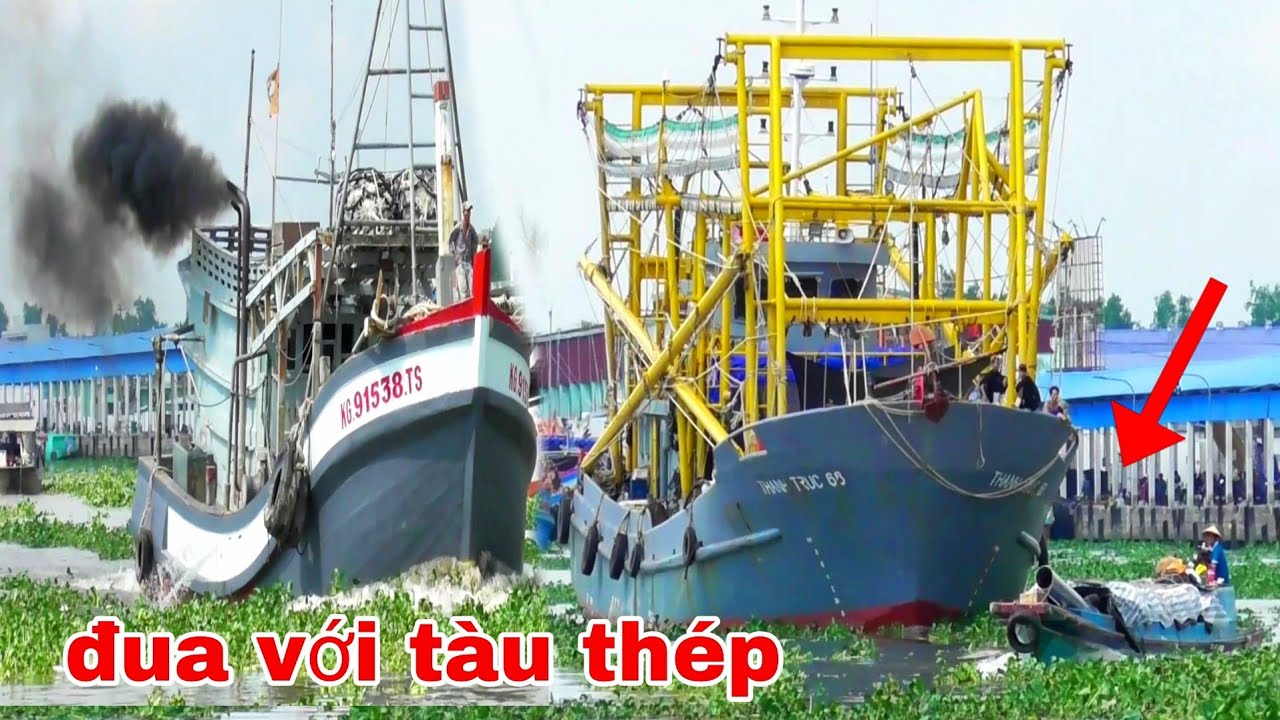 TÀU THÉP XUÂT HIỆN TẠI SÔNG TẮC CẬU SIÊU KHỦNG
