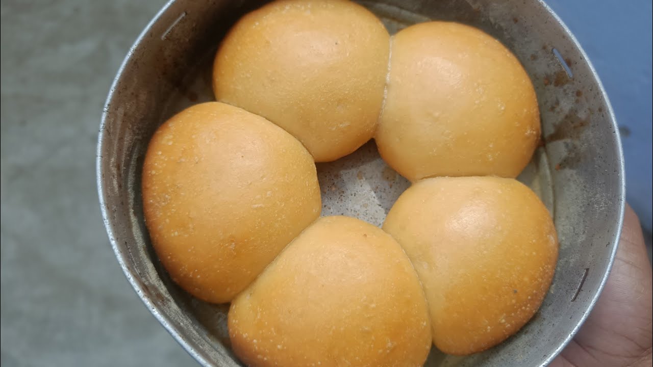 apko yakin nh hoga ki ye pav cooker mai bna h #shortsvideo viralvideo#NoOvenpav recipe#NoOvenBaking​