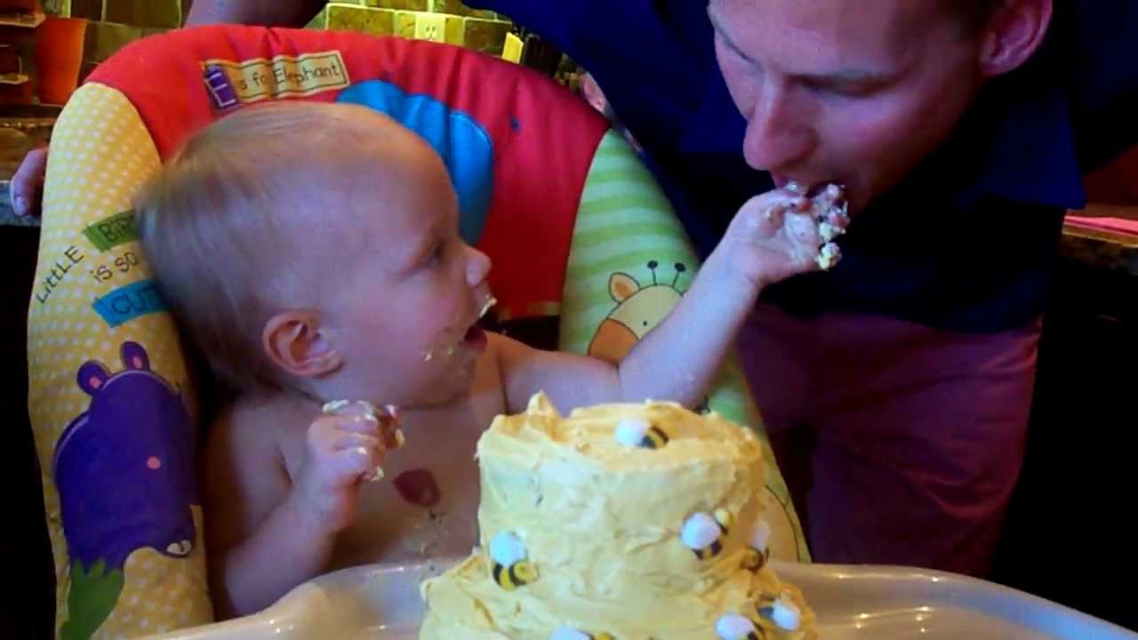 Elle's first Bee-day (eating cake)