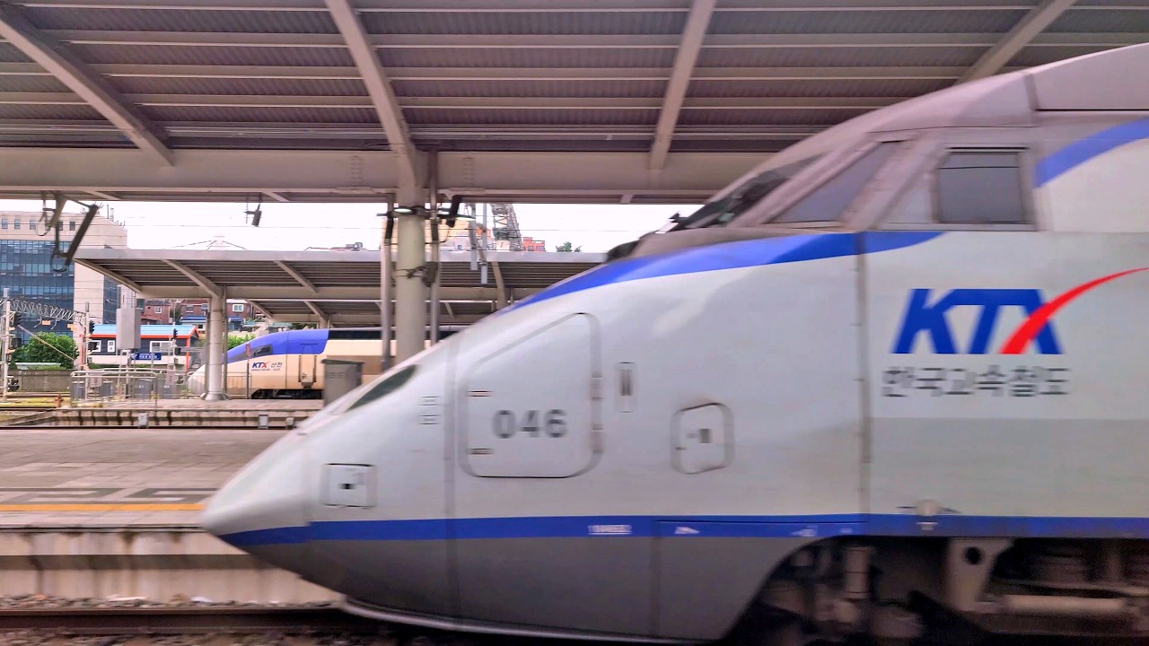 4K High Speed Train Ride Ambience | KTX Bullet Train to Busan | ASMR
