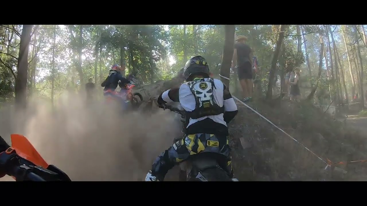 SOC Triptis 2022 Sächsischer Offroad Cup 3h Enduro bei 30°C Start + erste und zweite Runde