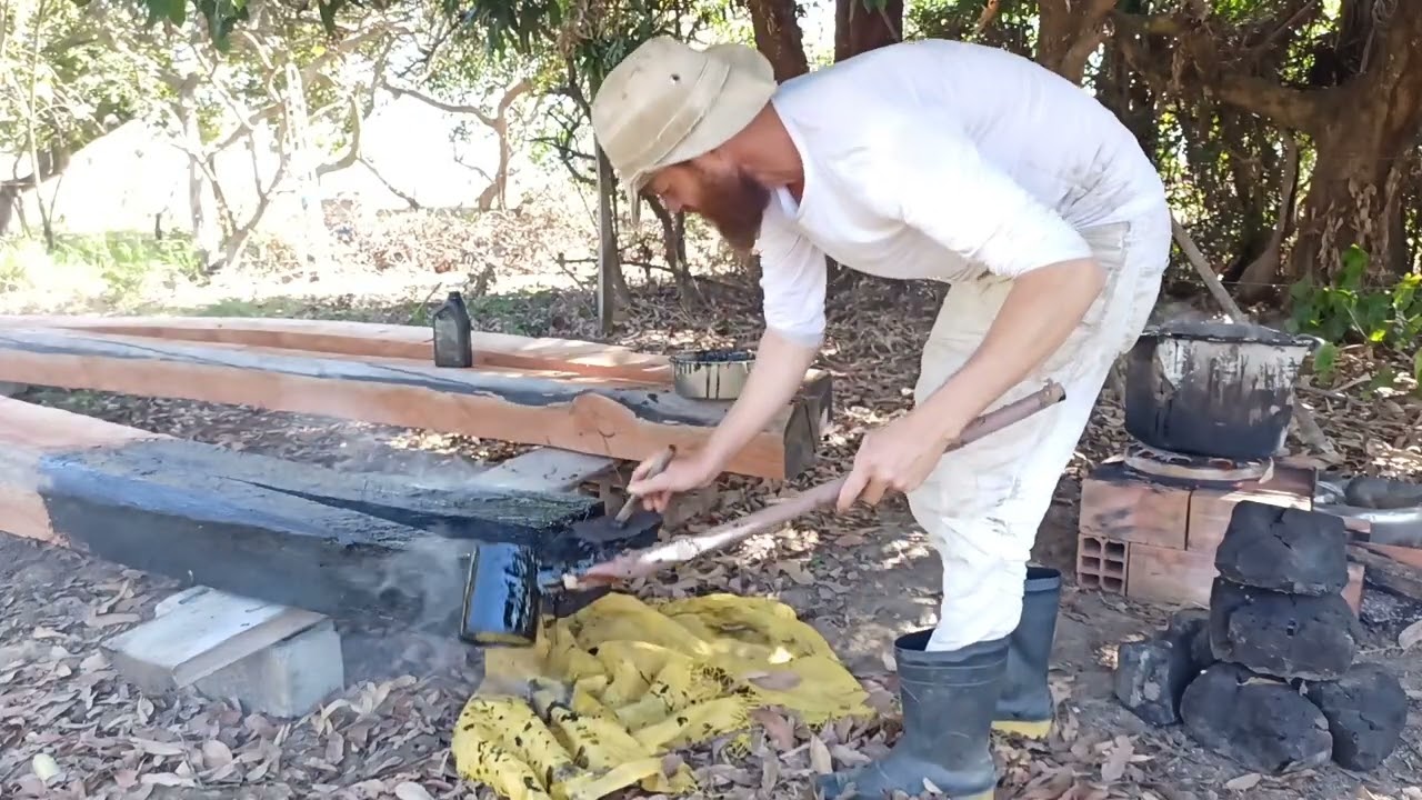 tratamento da madeira prático e funciona, piche, óleo queimado, óleo diesel, colosso e naftalina.