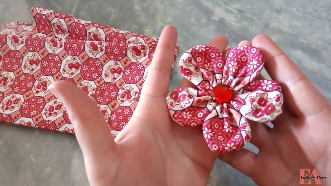 COMO FAZER FLOR DE TECIDO | Tecido Tricoline /CÓMO HACER FLOR DE TELA | Tela Tricolina