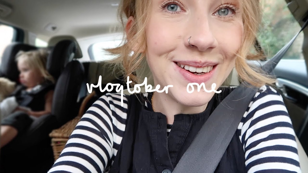 START OF OUR HOLIDAY | VLOGTOBER | CORNWALL PT. 1