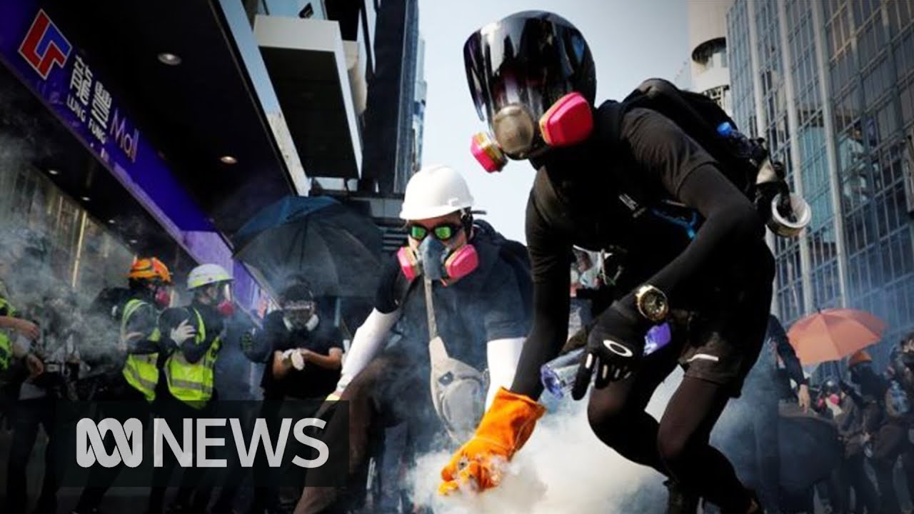 Hong Kong protesters target Chinese businesses in latest demonstrations | ABC News